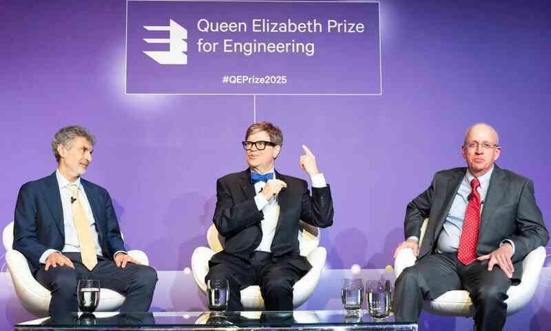 5 chủ nhân giải VinFuture được vinh danh tại giải Nữ hoàng Elizabeth 2025