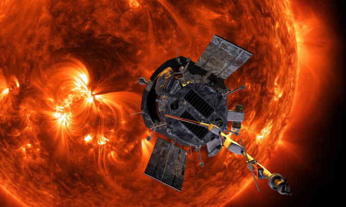 Tàu NASA sống sót sau chuyến bay qua sát Mặt Trời