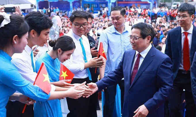 Thủ tướng phát động phong trào đổi mới sáng tạo và chuyển đổi số