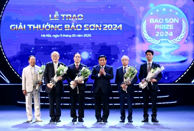 Bốn nhà khoa học giành Giải thưởng Bảo Sơn 2024