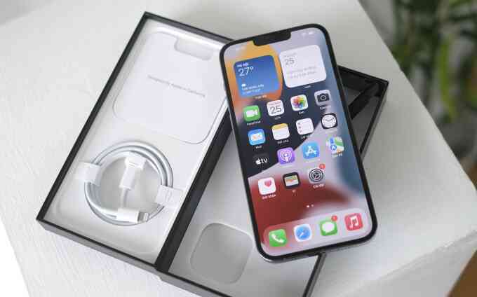 iOS 18.5 ra mắt, hỗ trợ nhắn tin vệ tinh cho iPhone 13