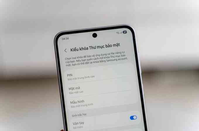 Khả năng bảo vệ dữ liệu công việc trên Galaxy A Series