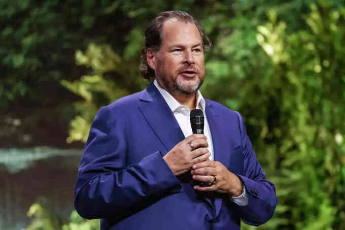 CEO Salesforce: 