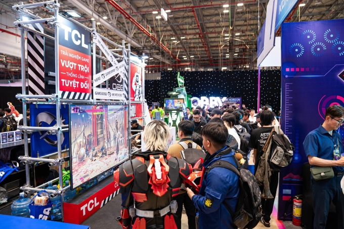 TCL mang công nghệ gaming mới đến Vietnam GameVerse 2025