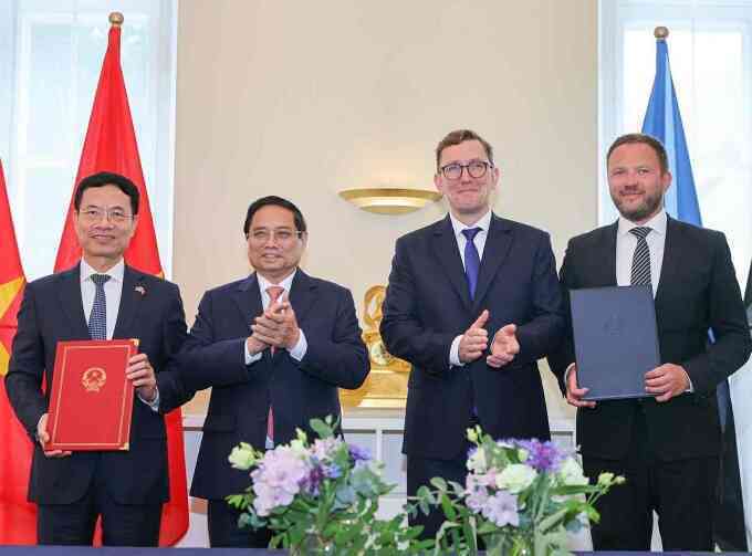 Việt Nam - Estonia hợp tác về chuyển đổi số và kinh tế số