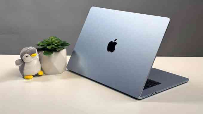 Apple có thể ra MacBook giá rẻ dùng chip iPhone