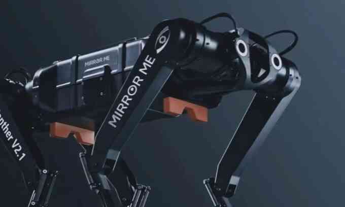 Robot chó Trung Quốc phá kỷ lục tốc độ