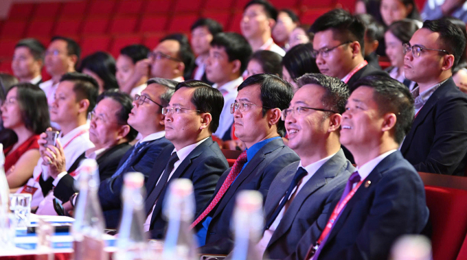 Trí thức trẻ hiến kế ứng dụng công nghệ thích ứng với biến đổi toàn cầu