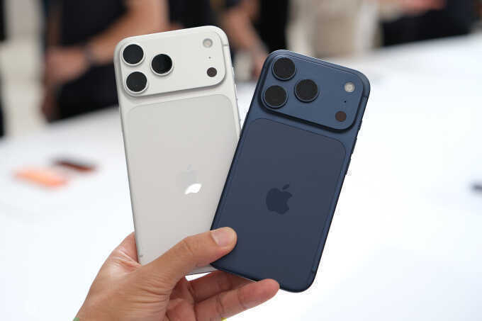 Apple lần đầu công bố dung lượng pin của iPhone 17
