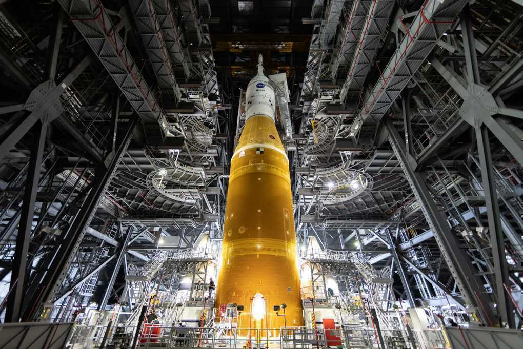 Tàu NASA sẽ bay quanh Mặt Trăng vào năm 2026 - 2