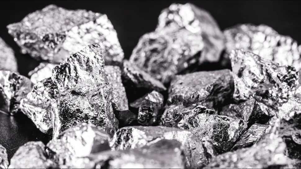 Công nghệ robot hé lộ ứng viên tiềm năng cho thuốc kháng sinh thế hệ mới