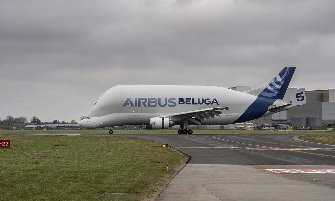 Siêu vận tải cơ 