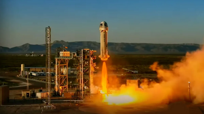 Blue Origin dừng hoạt động du lịch vũ trụ