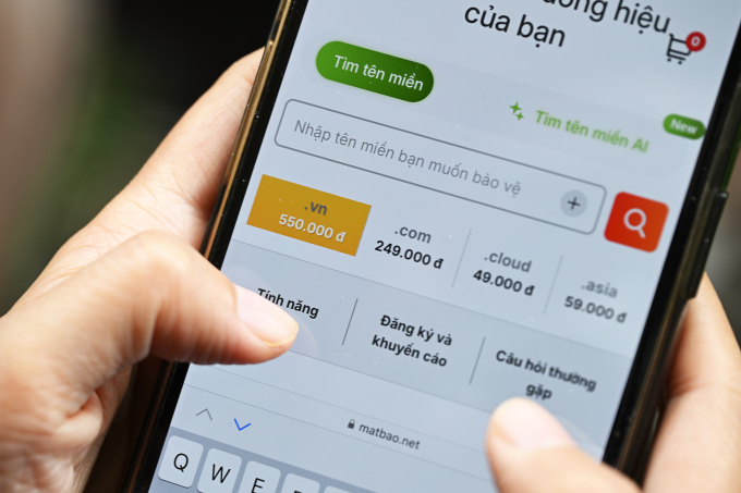 Việt Nam lần đầu đấu giá tên miền 