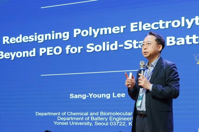 200 nhà khoa học chia sẻ về xu hướng công nghệ sinh học và năng lượng