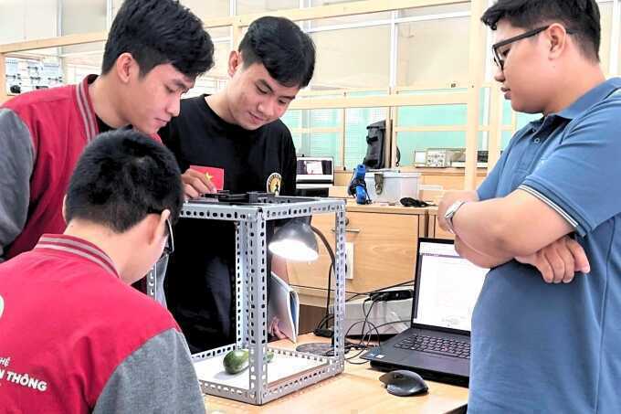 Hai trường công nghệ hợp tác ươm tạo 5-10 doanh nghiệp mỗi năm