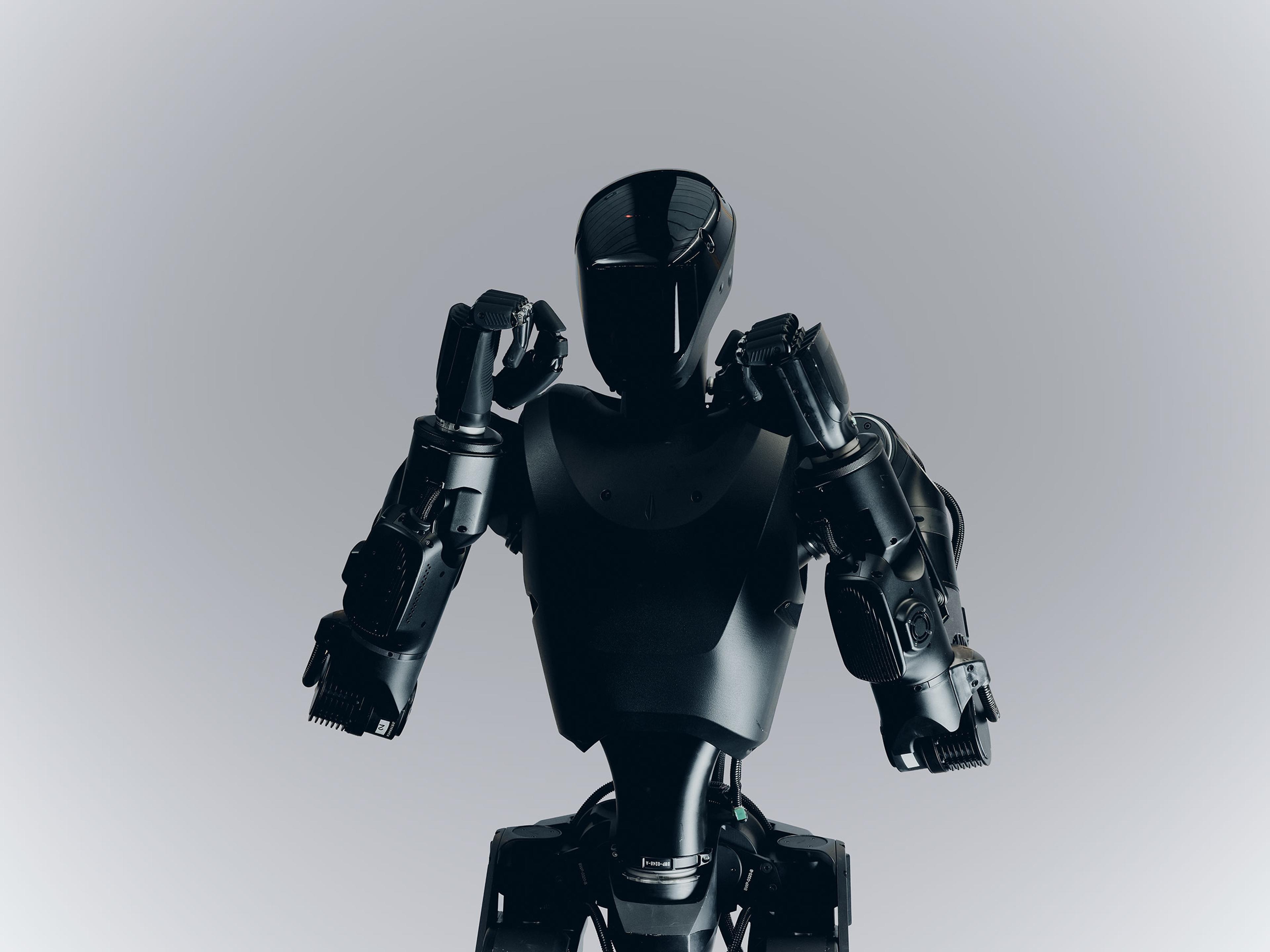 Robot hình người được gửi đến tham chiến ở tiền tuyến tại Ukraine