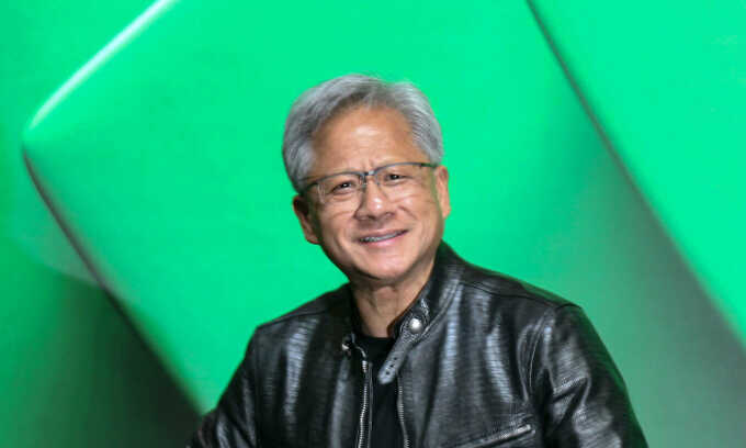 Jensen Huang không họp riêng với cấp dưới trực tiếp