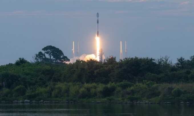 SpaceX phóng thử tàu chở hàng mới hình đĩa