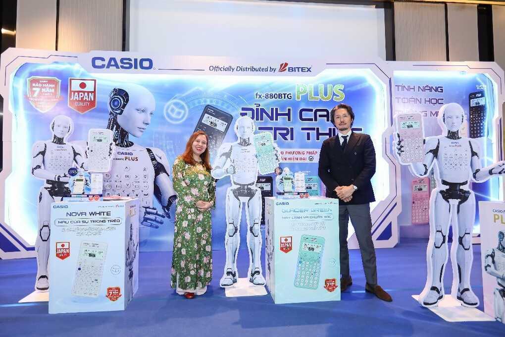 Casio fx-880BTG Plus tích hợp công cụ giải Toán chuyên đề