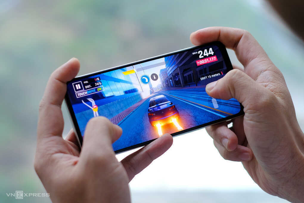 Cách các nước giới hạn thời gian trẻ chơi game