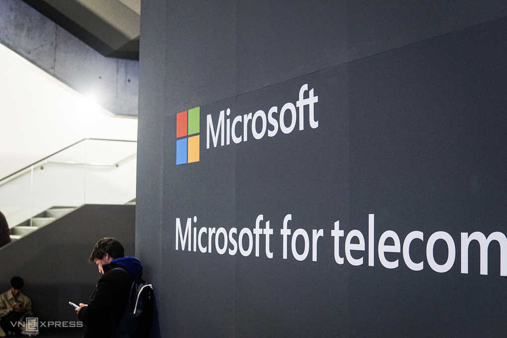 Microsoft sa thải 4.800 người